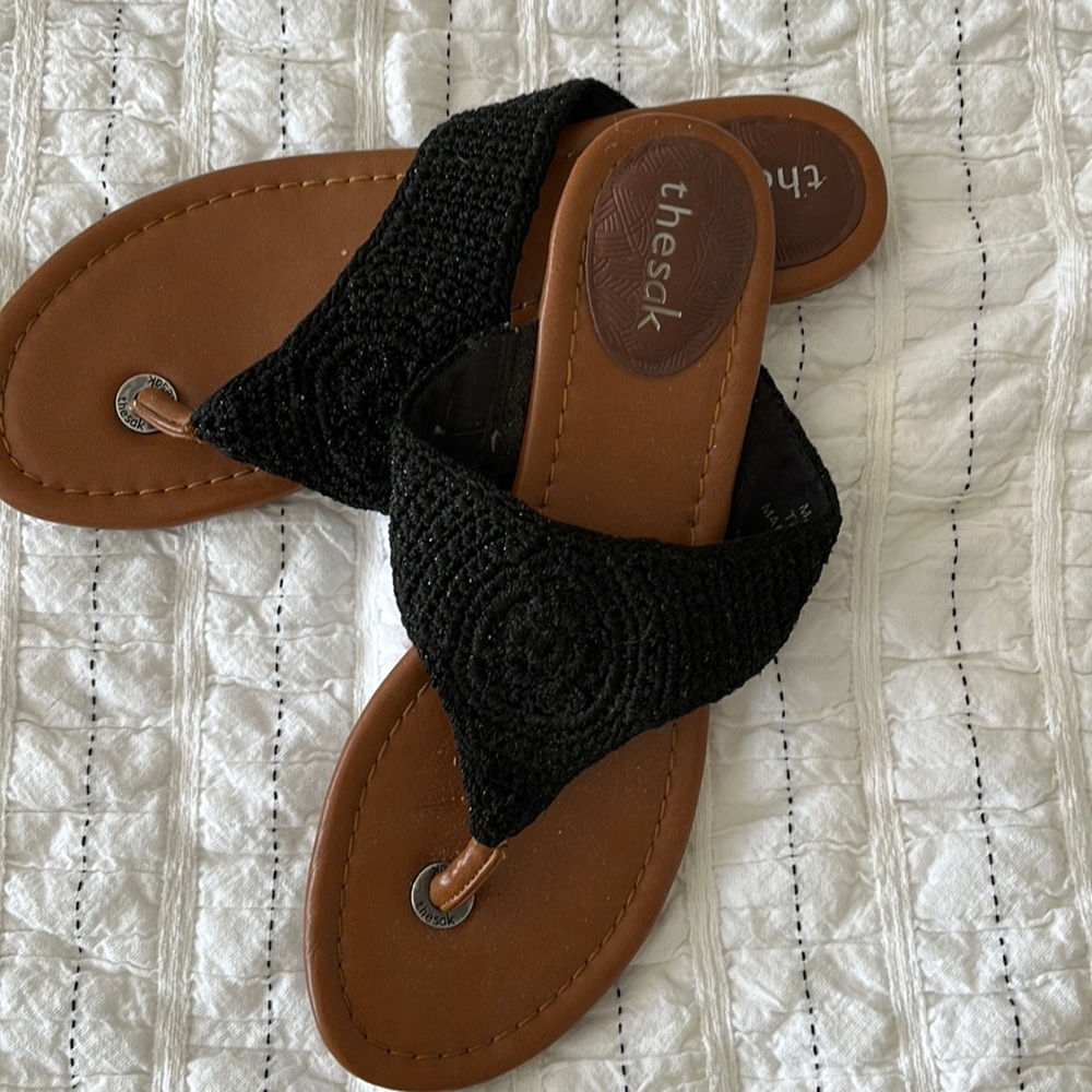 Size 9 The Sak sandals. In good condition
